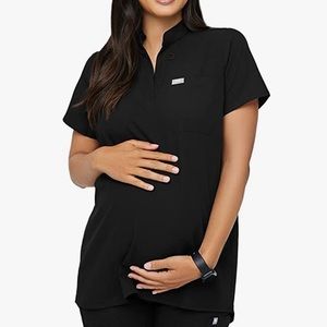 FIGS Kitale Maternity 2.0 Scrub Top in Black size:Large
